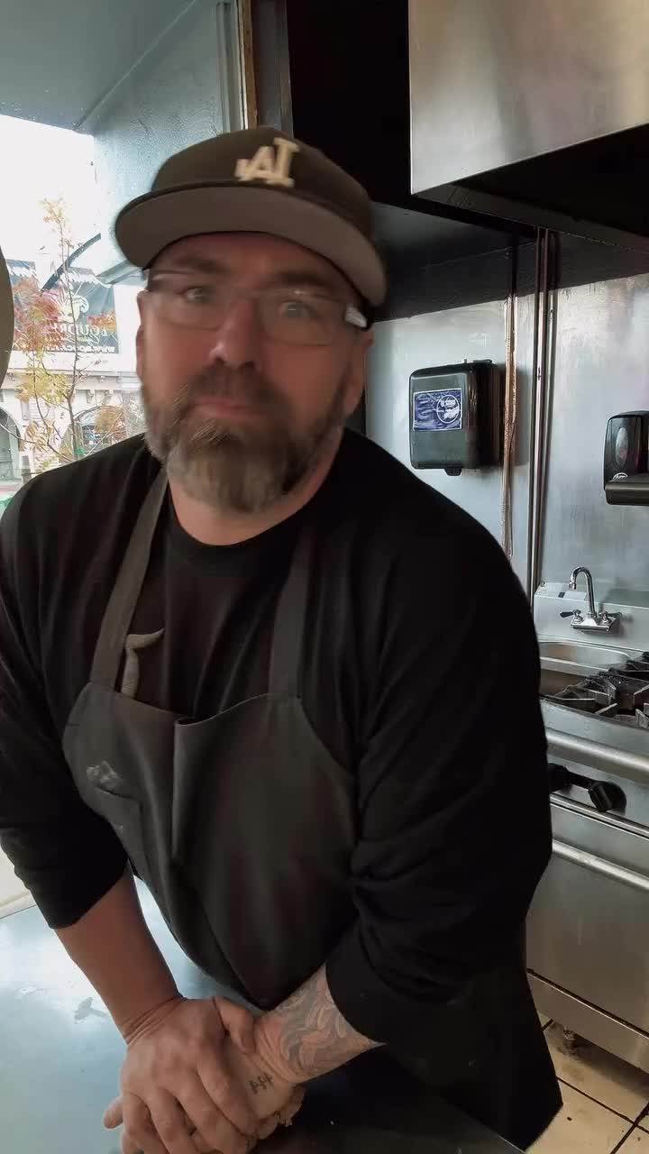 Video post from famous_creations_catering.