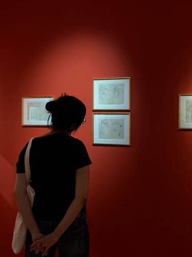 Carousel post from aur_arts.