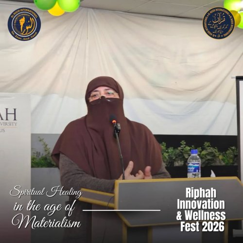 Carousel post from nighathashmi.