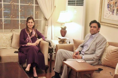 Carousel post from pakfightspolio.