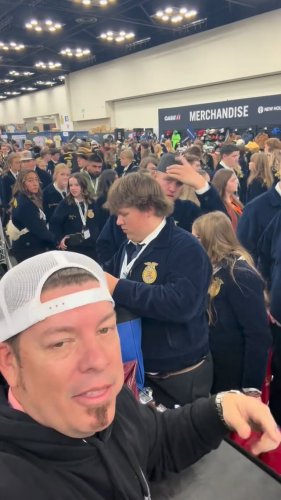 Video post from reddirthatco.