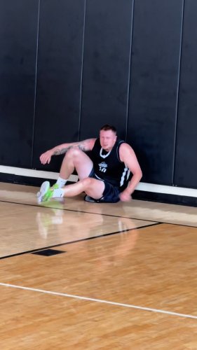 Video post from theroundleague.