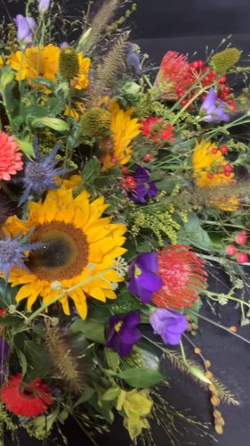 Video post from dellemannbloemen.