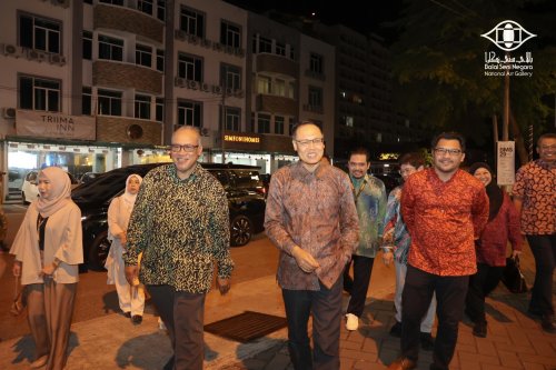 PostPhoto