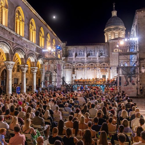 Carousel post from dubrovnikfestival.