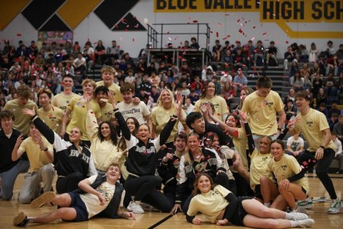 Carousel post from bvtigernews.