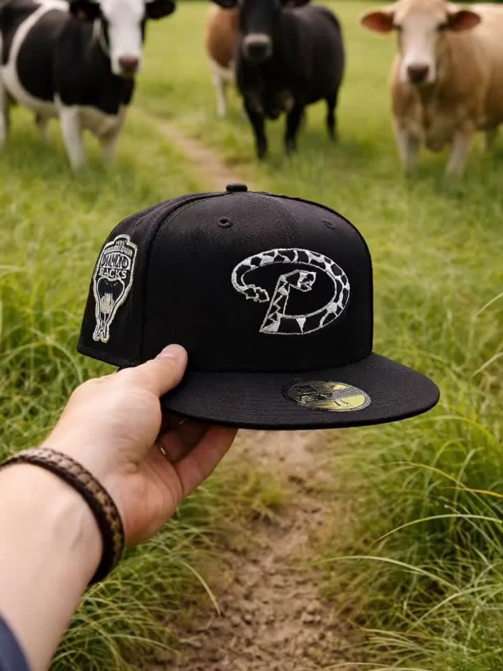 Carousel post from exclusive.fitted.