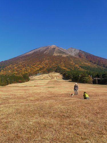 Carousel post from masumizutenkuu.