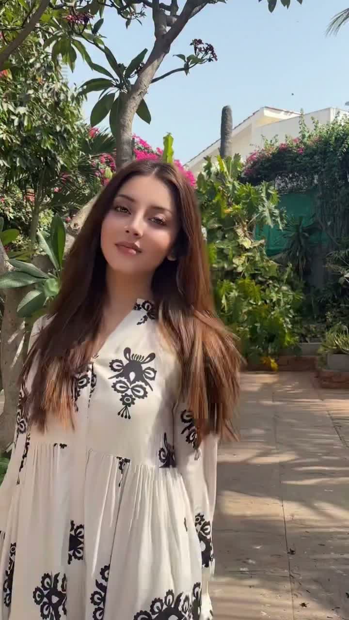 Video post from alizehshahofficial.