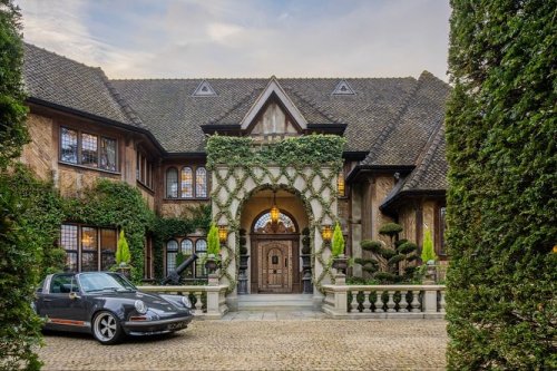 Carousel post from saltfilm_locations.