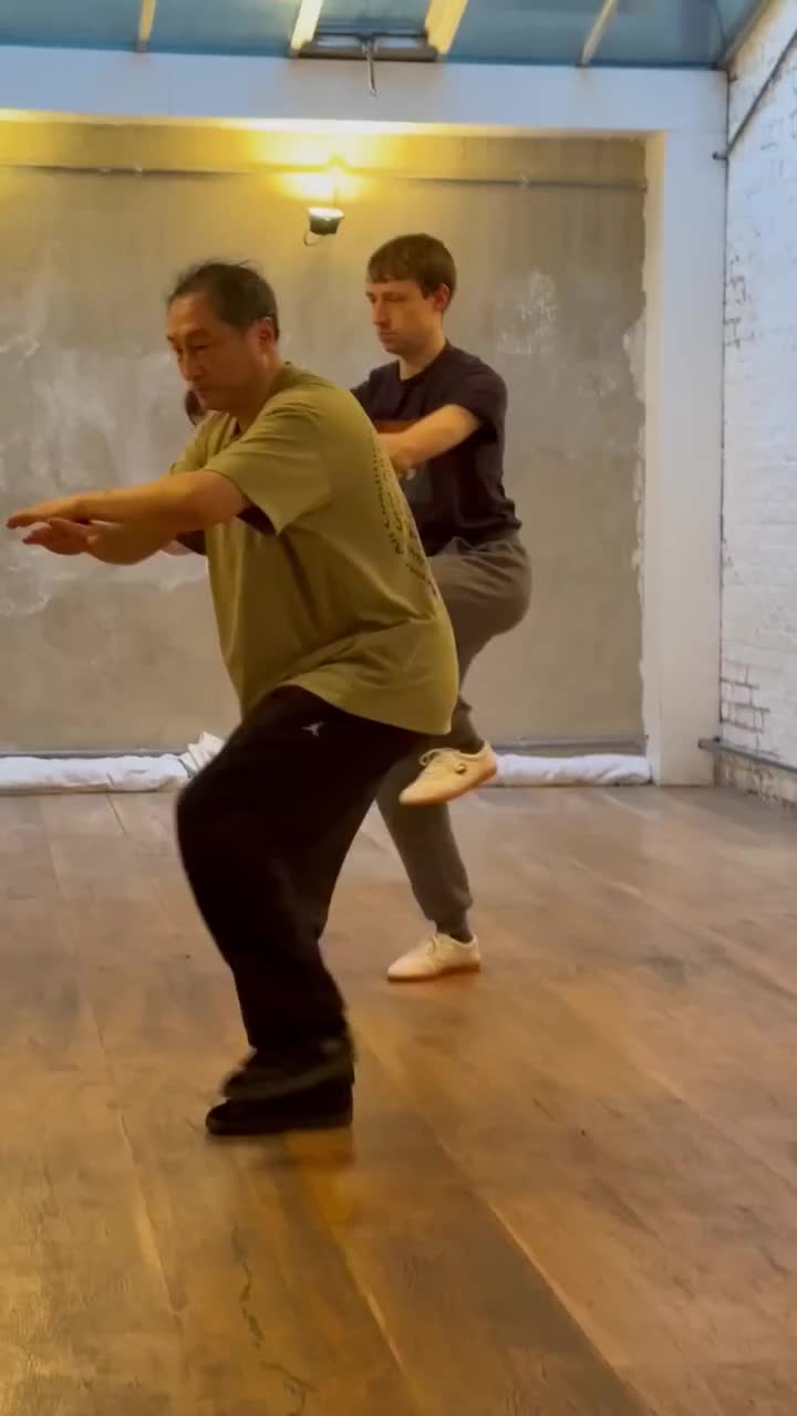 Video post from azischooloftaiji.