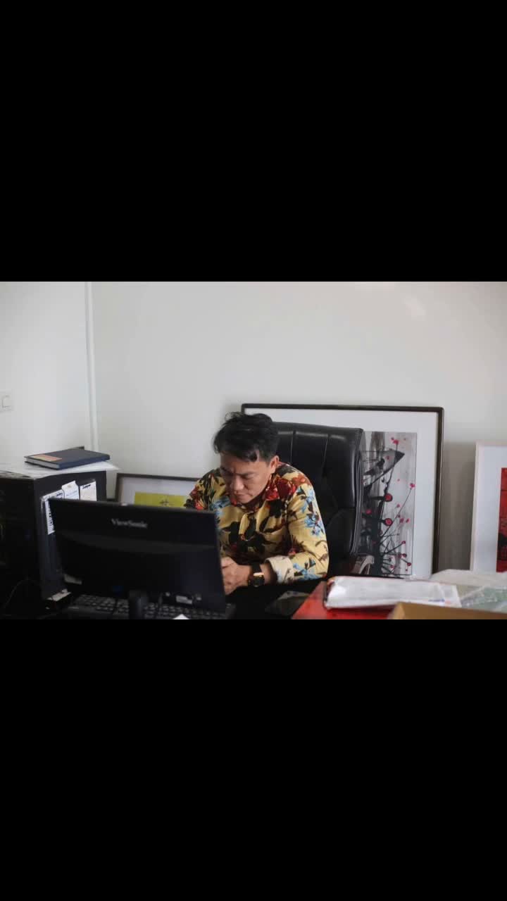Video post from dc.artgallery.