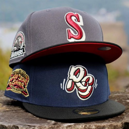 Carousel post from exclusive.fitted.