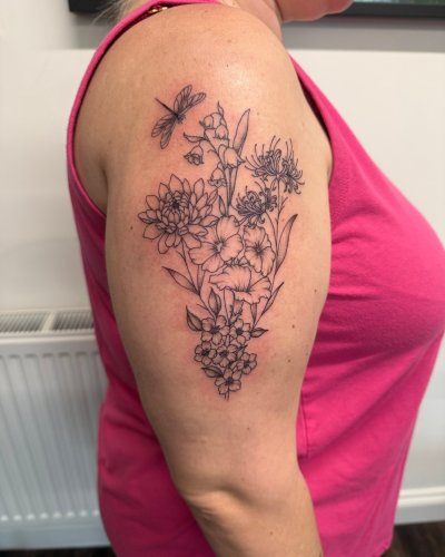 Photo post from lovetattoossandhurst.