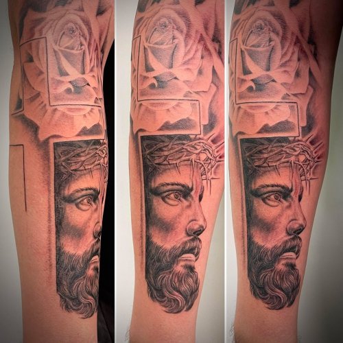 Photo post from lovetattoossandhurst.
