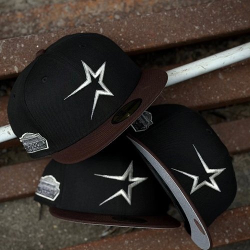 Carousel post from exclusive.fitted.