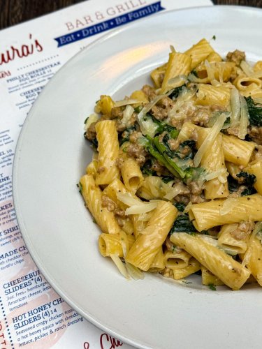 Photo post from laurasbarandgrill.