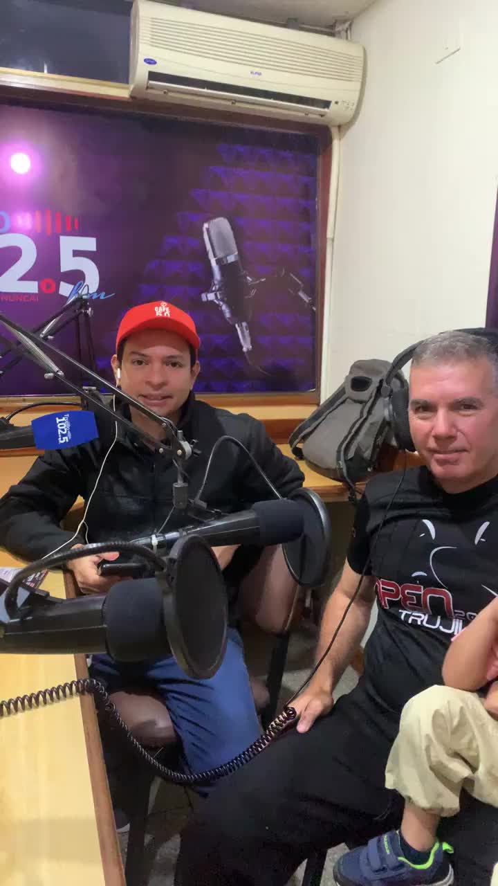 Video post from la102fm.