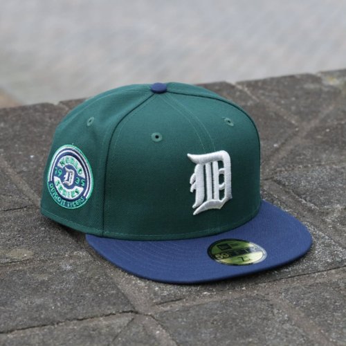 Carousel post from exclusive.fitted.