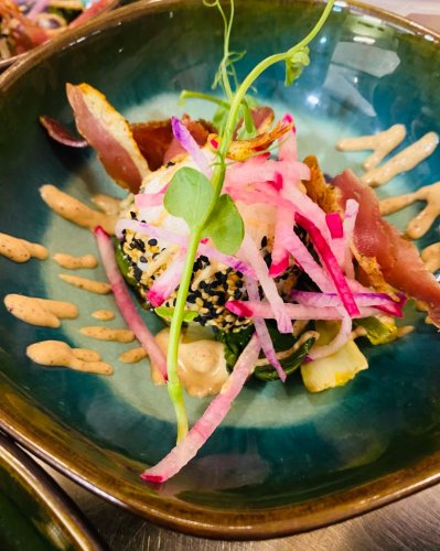 Carousel post from miditreizepontarlier.