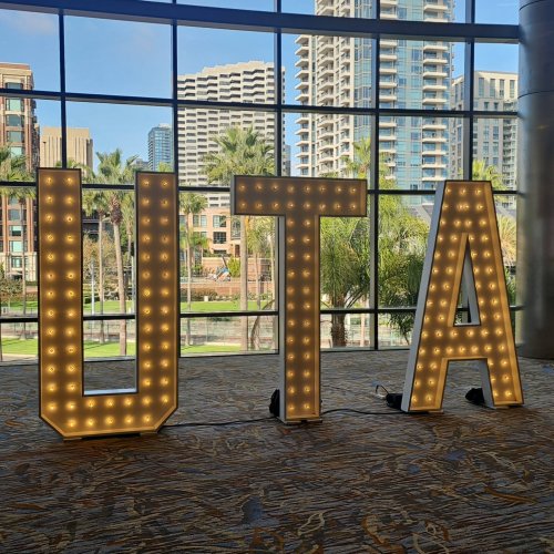 Photo post from i294trucksales.