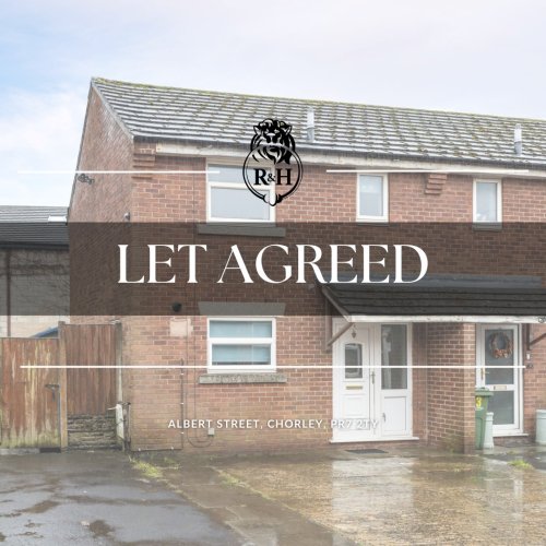 Photo post from reganhallworth.