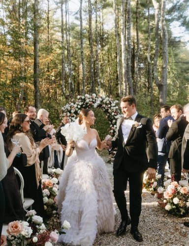 Carousel post from lelitebridal.