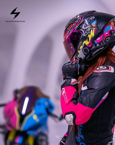 Photo post from motomax.