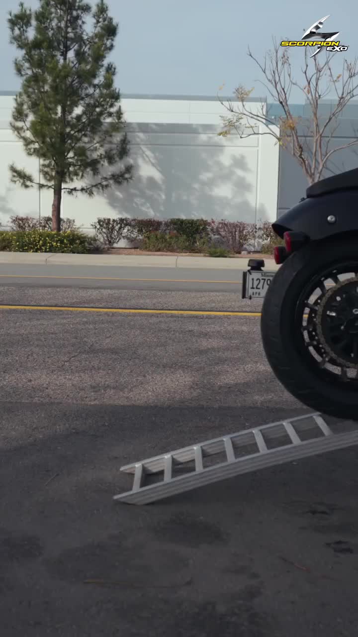 Video post from motomax.