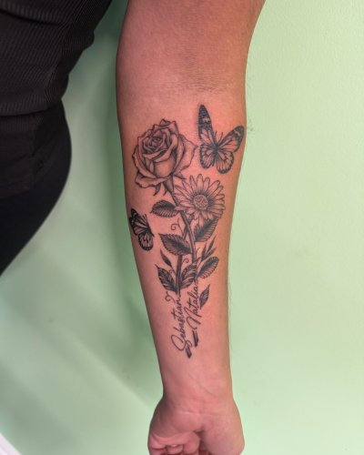 Photo post from lovetattoossandhurst.