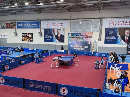 Carousel post from turkiyemasatenisifederasyonu.