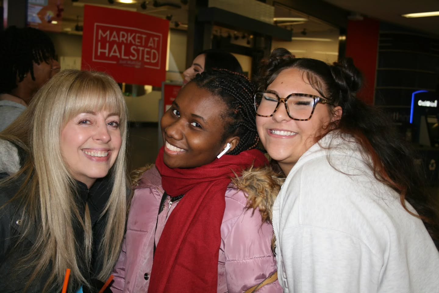 Carousel post from ao.chicago.