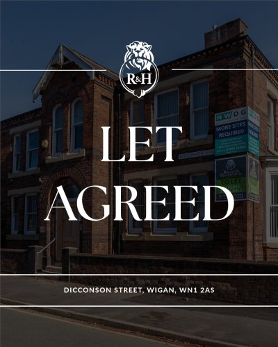 Photo post from reganhallworth.