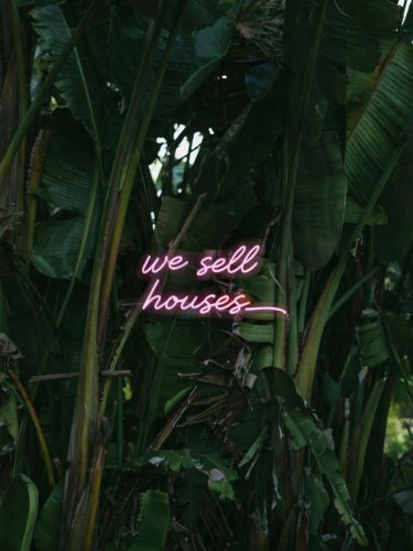 Photo post from djandlindsey.