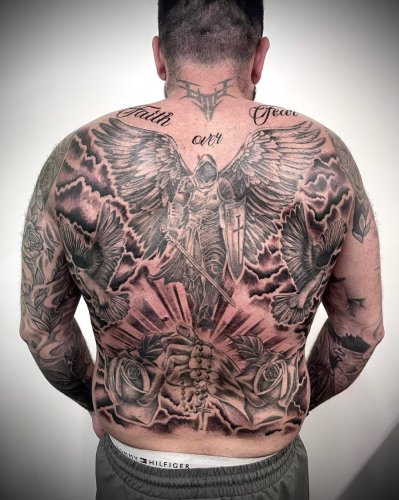 Photo post from lovetattoossandhurst.