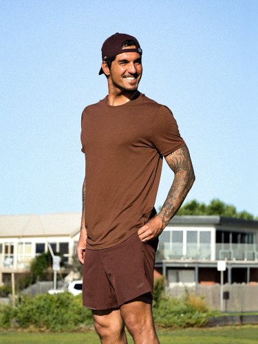 Carousel post from liveoficial.