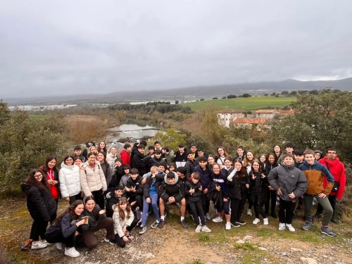 Carousel post from ellacuriazurbaranbhi.