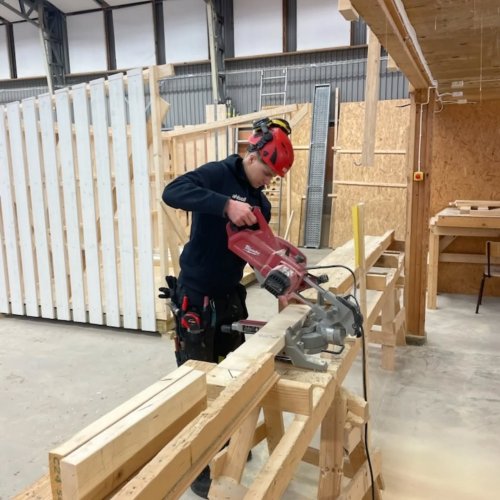 Carousel post from lindeskolan.