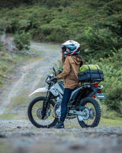 Carousel post from bertsmegamall.