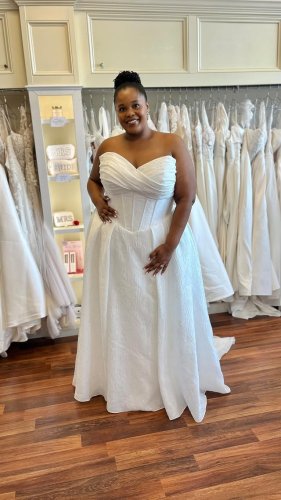 Video post from thecurvybridenj.