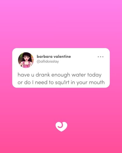 Carousel post from lovehoneyofficial.