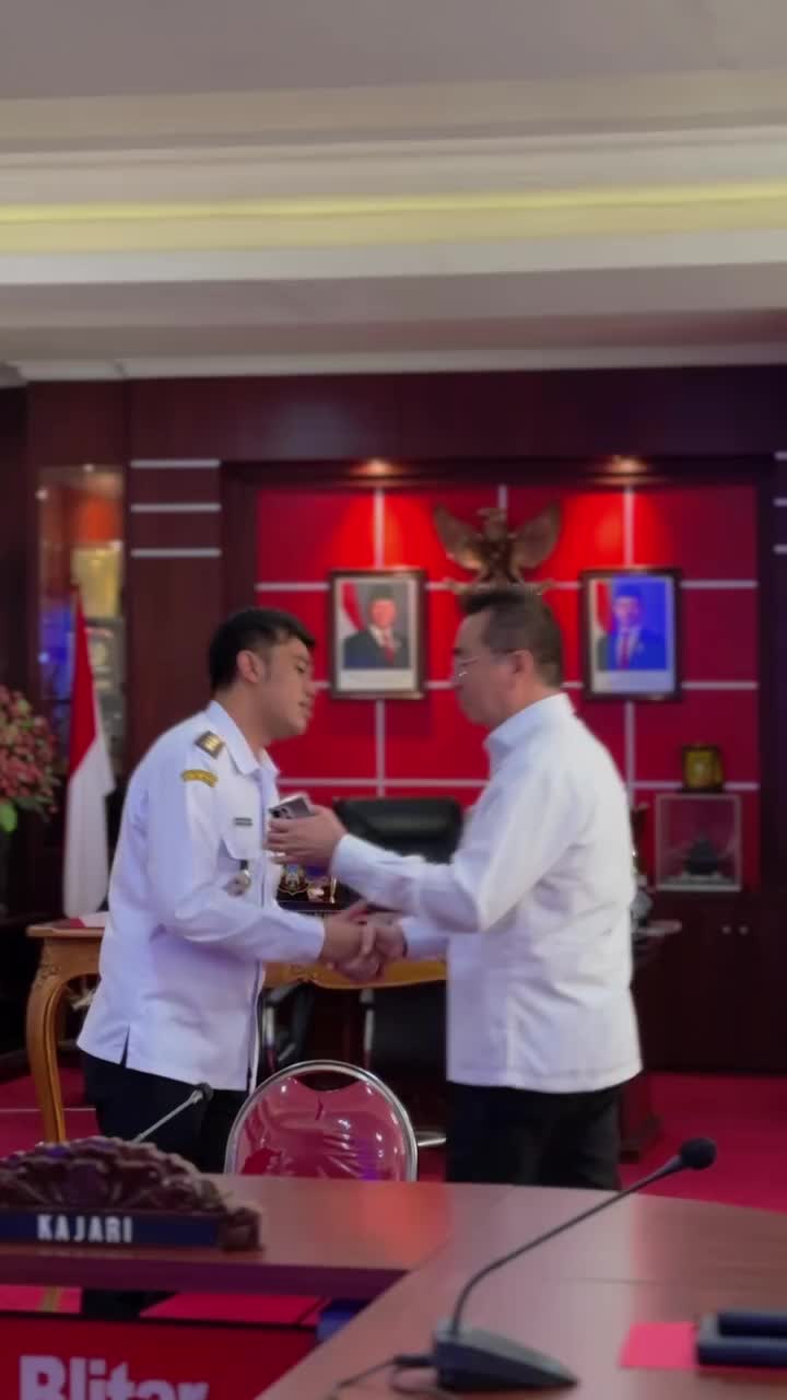 Video post from pemkotblitar.