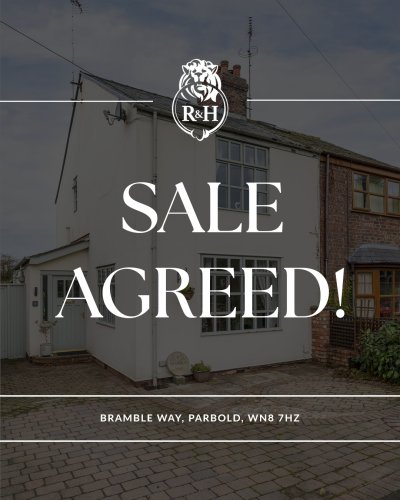 Photo post from reganhallworth.