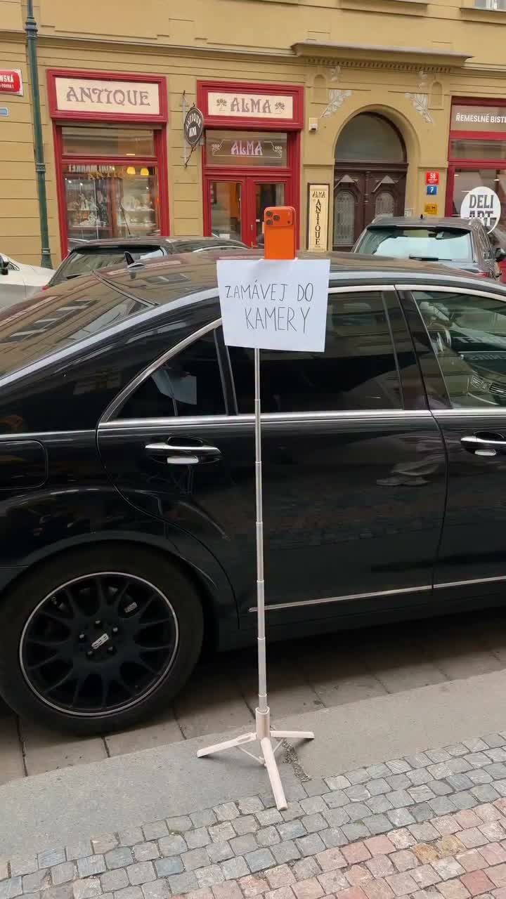 Video post from coffeeandwafflescz.