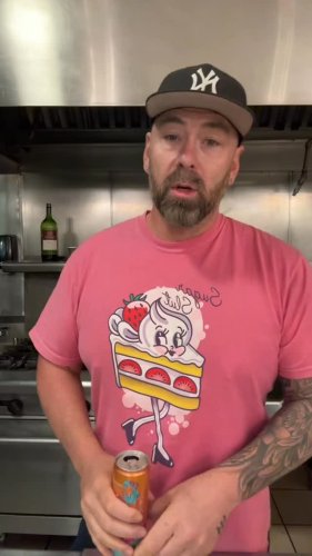 Video post from famous_creations_catering.