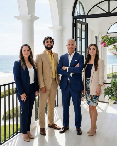 Photo post from djandlindsey.