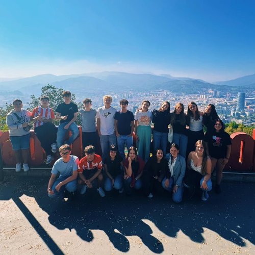 Carousel post from ellacuriazurbaranbhi.