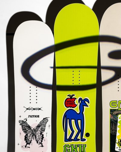 Carousel post from gnusnowboards.
