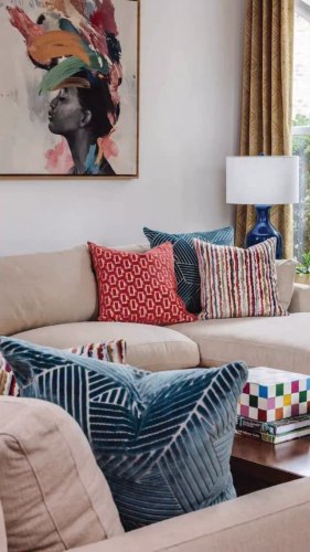 Video post from rowefinefurniture.