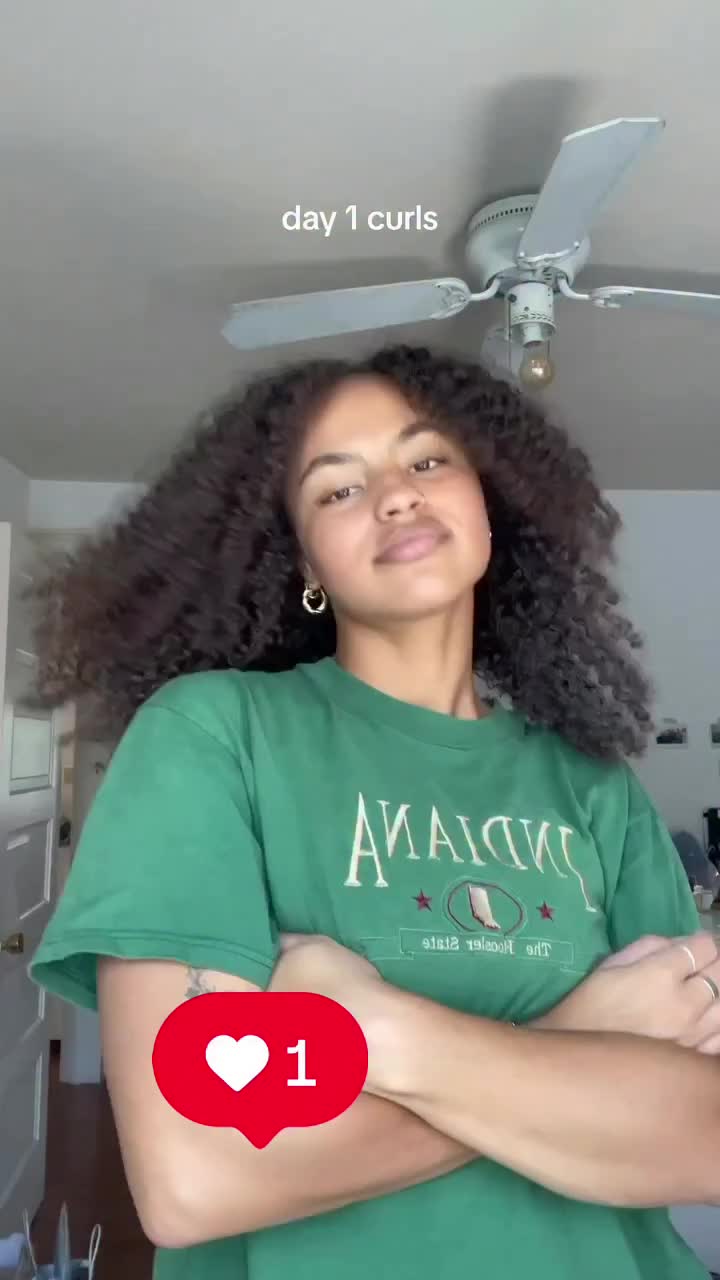 Video post from mixedchickshair.